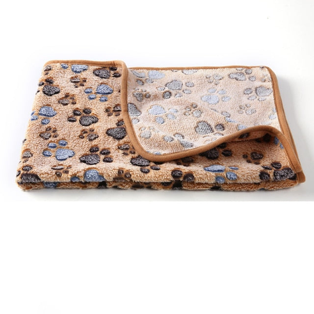 Soft and Fluffy High Quality Pet Blanket Cute Cartoon Pattern Pet Mat Warm and Comfortable Blanket for Cat and Dogs Pet Supplies